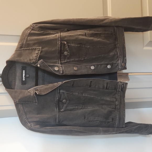 Express Trucker Denim Jacket - Picture 3 of 5